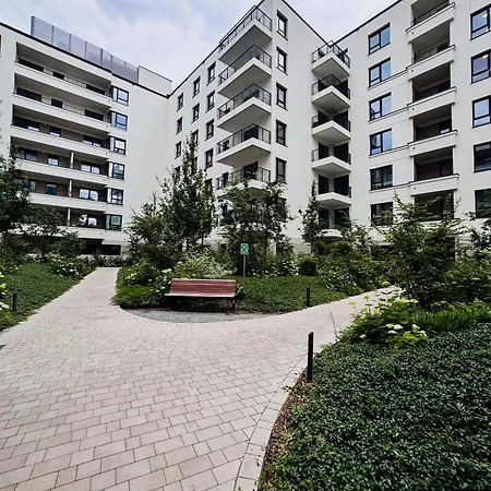 Livermo - Targi Mtp - Jezyce- Air Conditioning - Self Check-in דירה