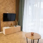 Livermo - Targi Mtp - Jezyce- Air Conditioning - Self Check-in Apartment