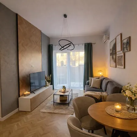 דירה Livermo - Targi Mtp - Jezyce- Air Conditioning - Self Check-in *