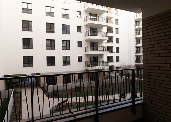 Livermo - Targi Mtp - Jezyce- Air Conditioning - Self Check-in דירה