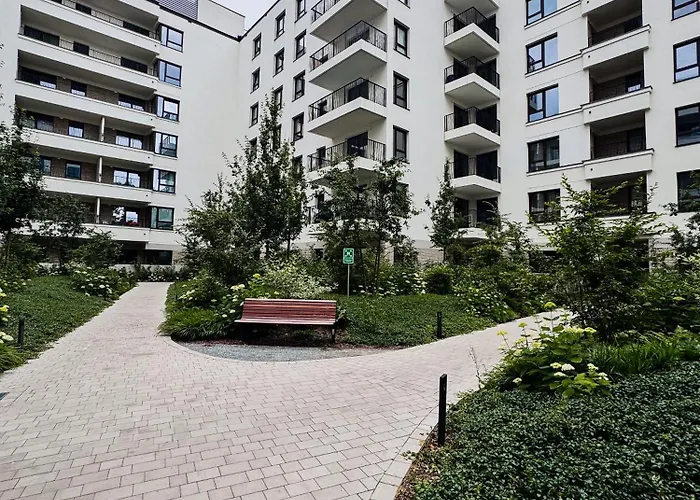 Livermo - Targi Mtp - Jezyce- Air Conditioning - Self Check-in דירה