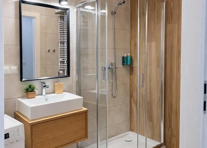 Livermo - Targi Mtp - Jezyce- Air Conditioning - Self Check-in * פוזנן